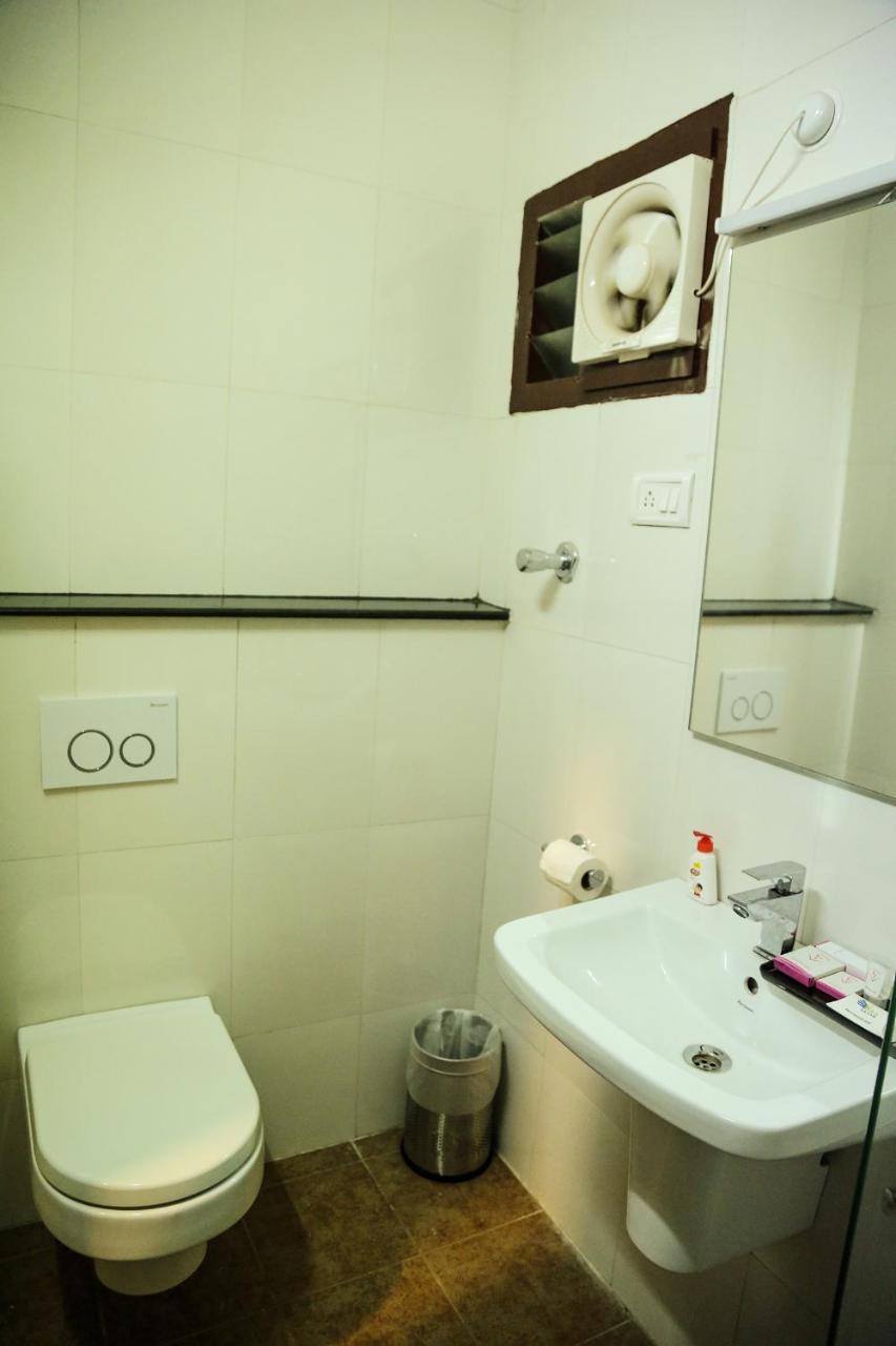 Hotel Sera Grand Čennai Exteriér fotografie