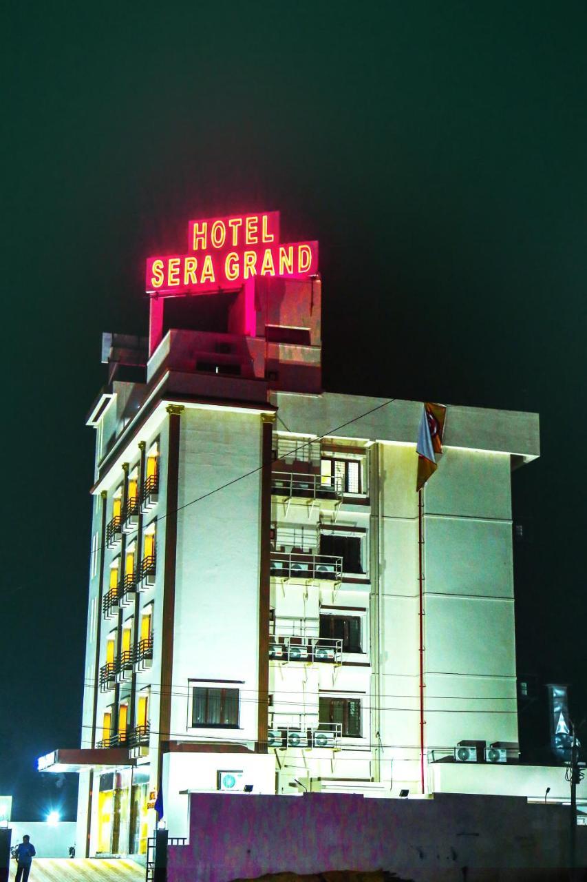 Hotel Sera Grand Čennai Exteriér fotografie